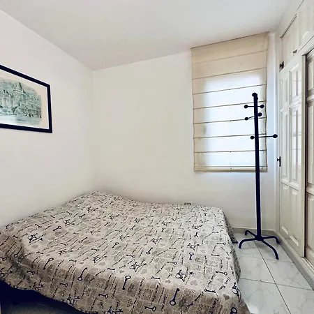 Global Immo 3381 Sofia * Roses